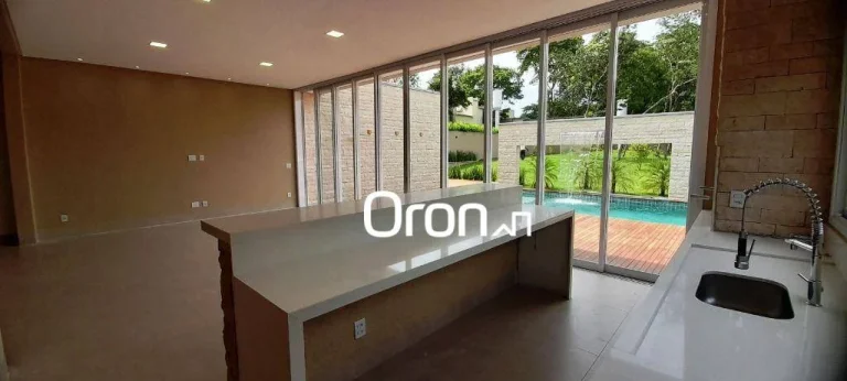 Casa à venda, 387 m² por R$ 2.600.000,00 - Residencial Villa Verde - Senador Canedo/GO