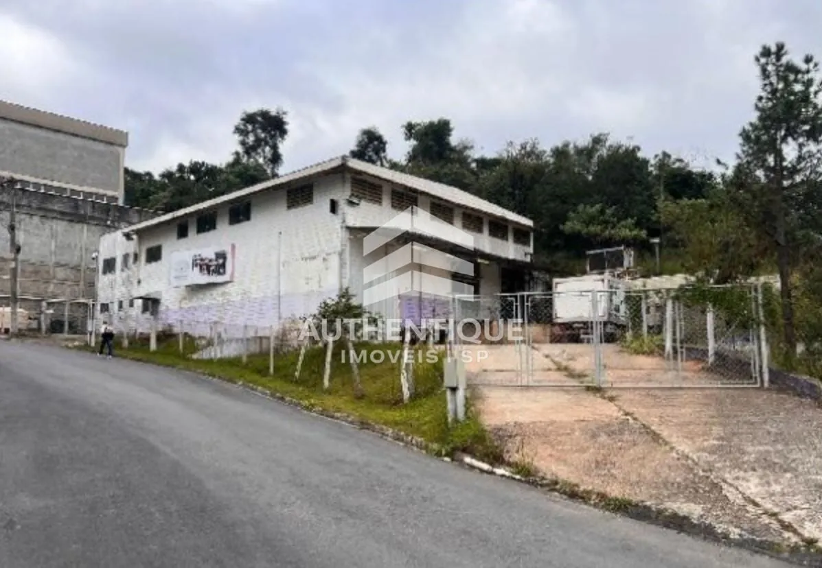 Galpão Em Leilão em Estrada Bernardino Marques da Silva, 176 - Votuparim, Santana de Parnaíba - SP