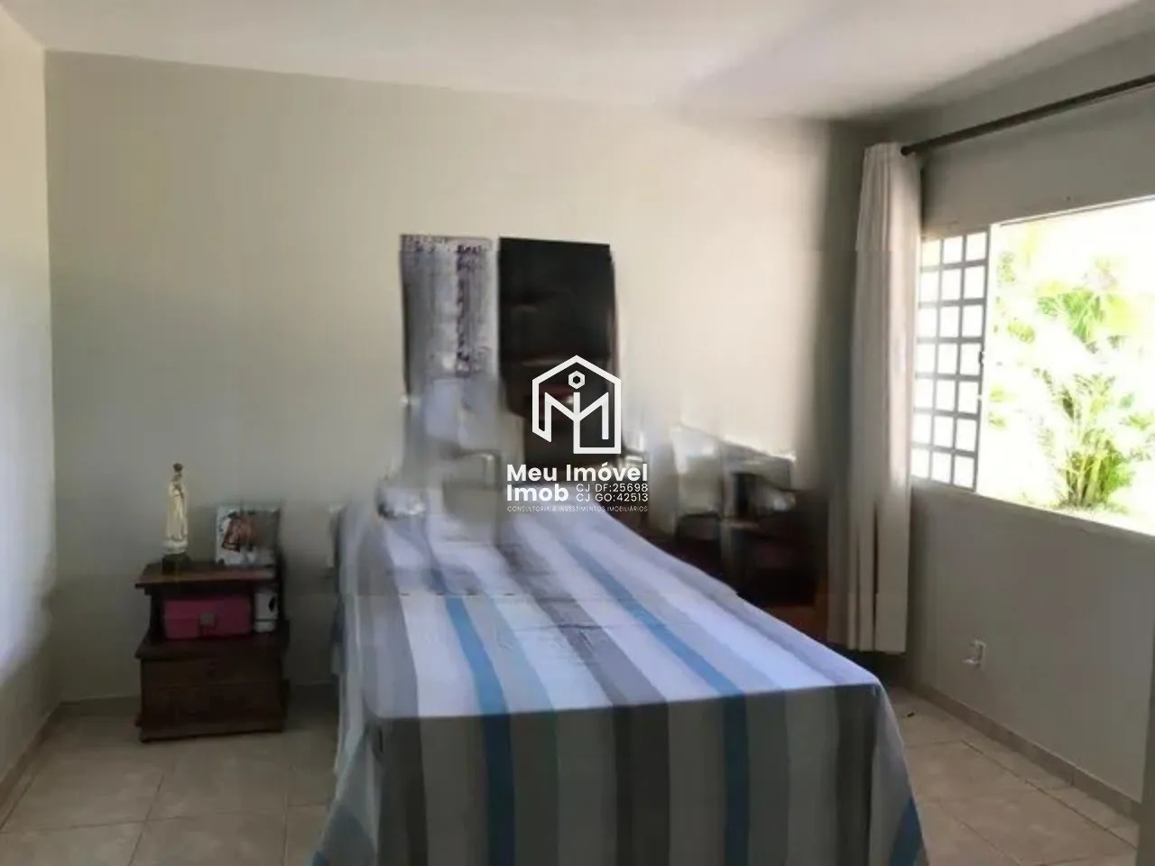Imagem Casa 4 Quartos 1Suíte 2 Vagas SHA Arniqueiras