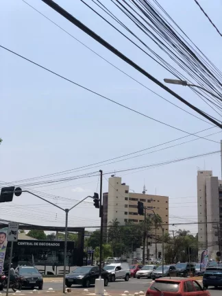 Imagem Casa com ponto comercial à venda no Setor Marista - Goiânia/GO