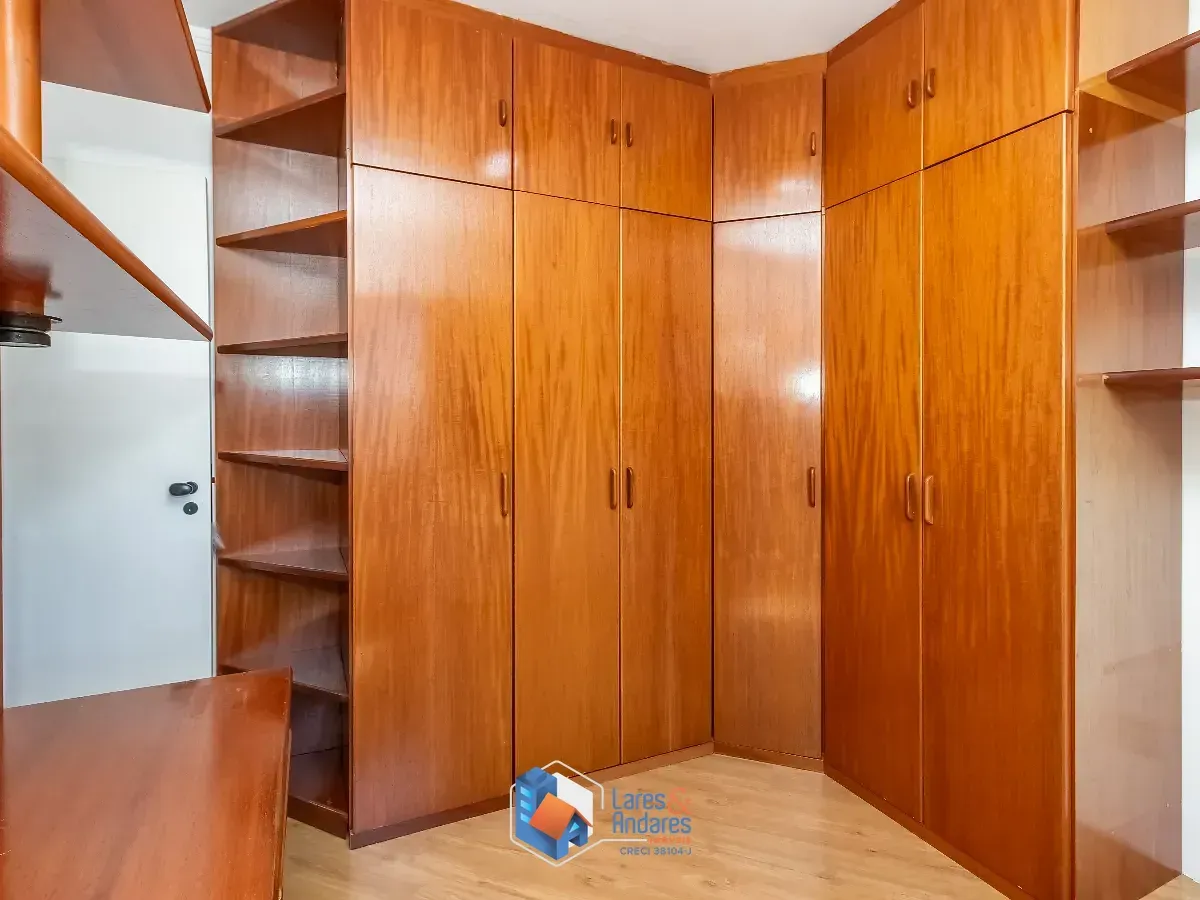 Imagem Apartamento para venda em Saúde com 3 quartos, sendo 1 suíte, 71m²