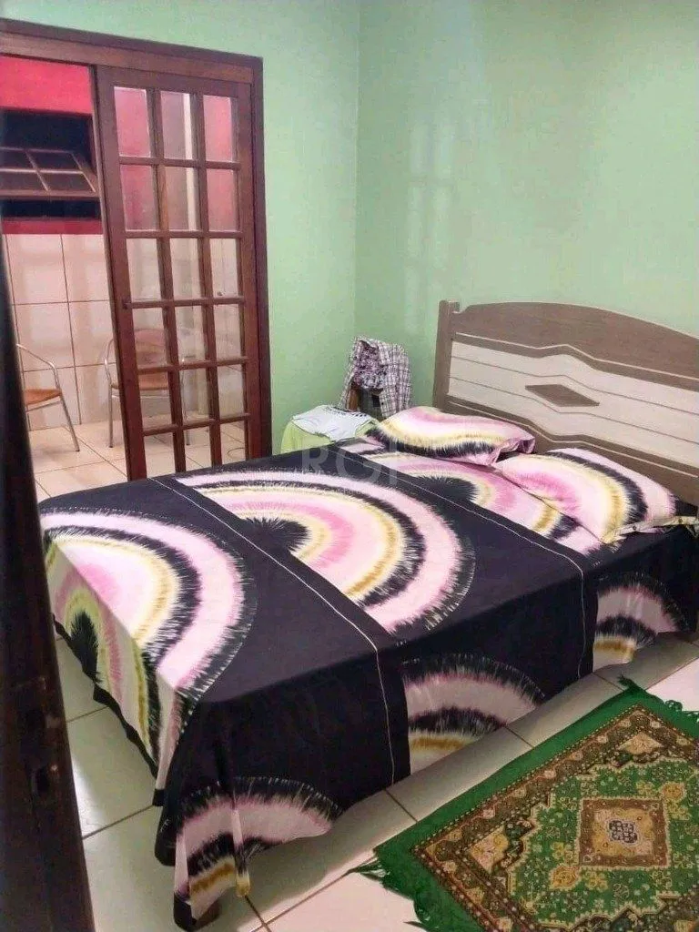 Imagem Casa para Venda - 320m², 4 dormitórios, 2 vagas - Vila Nova