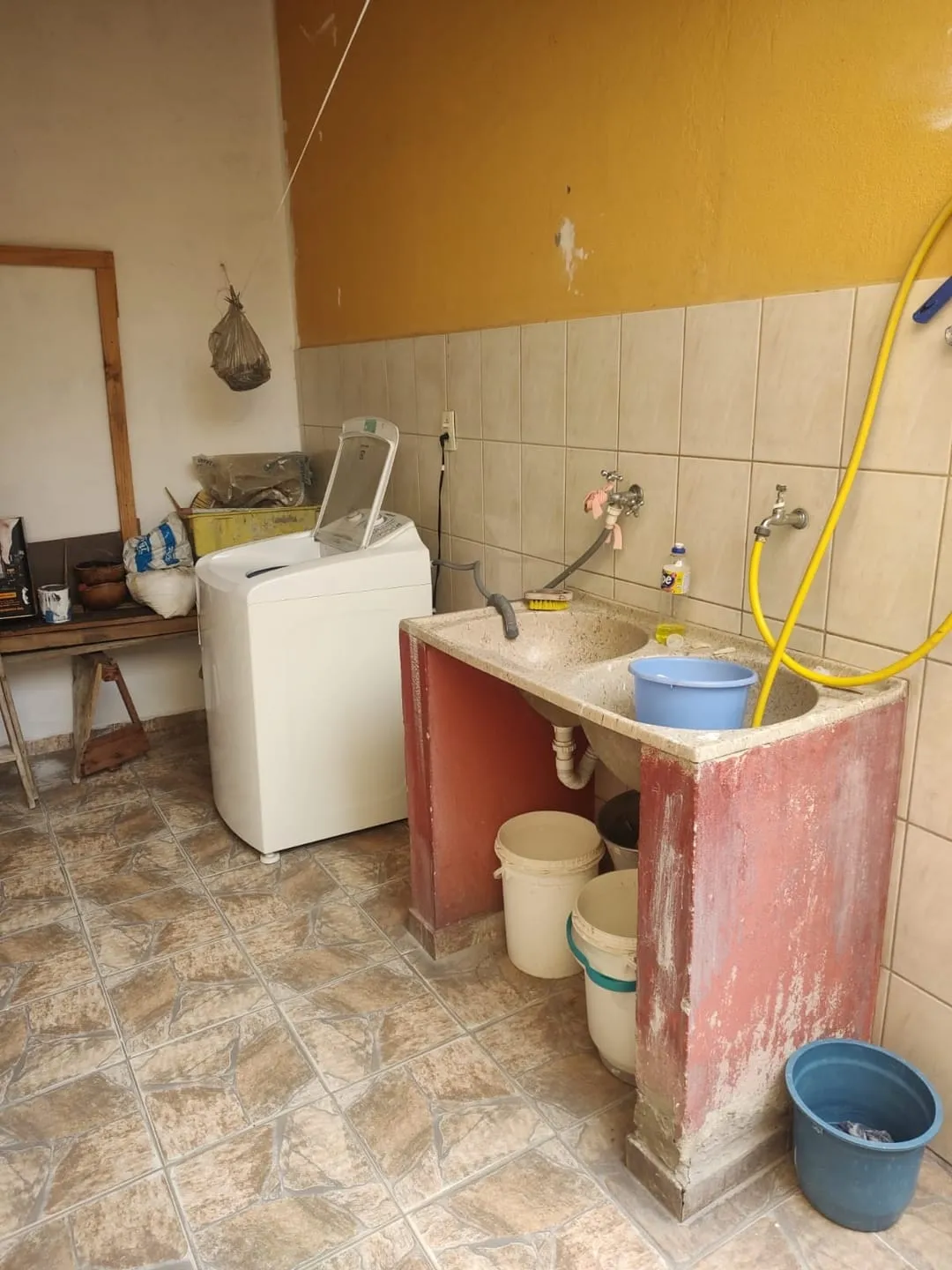 Imagem Casa à venda 2 Quartos, 2 Vagas, 125M², Residencial Mombaça, Pindamonhangaba - SP