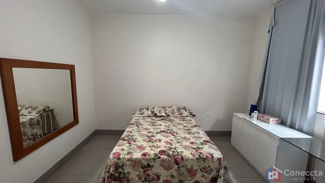 Imagem Casa à venda, 227 m² por R$ 1.080.000,00 - Valparaíso - Patos de Minas/MG