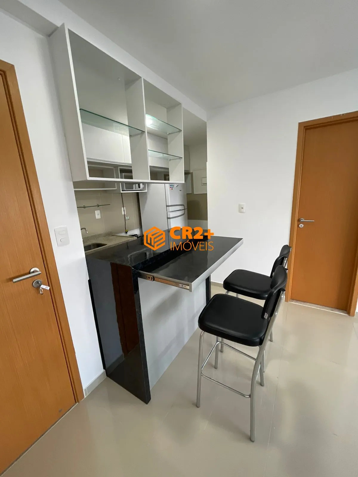 Imagem Vendo Flat semi mobiliado no espinheiro.