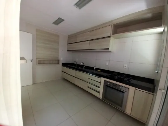 Imagem Casa de Condomínio com 3 Quartos à Venda ou Locação, 186 m² em Lagoa Redonda - Fortaleza