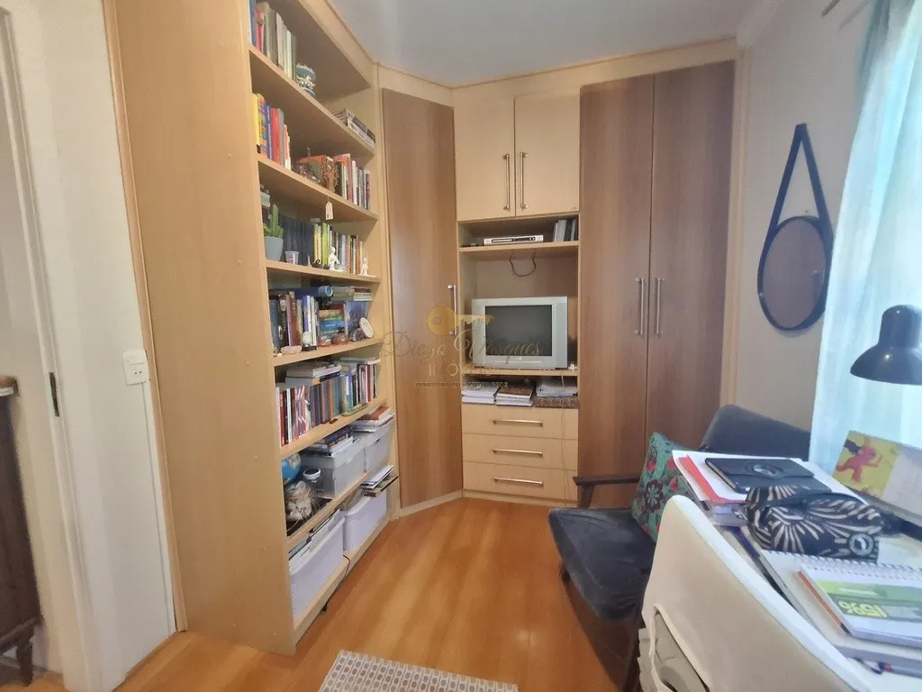 Imagem Casa em Condomínio para Venda em Teresópolis / RJ no bairro Panorama