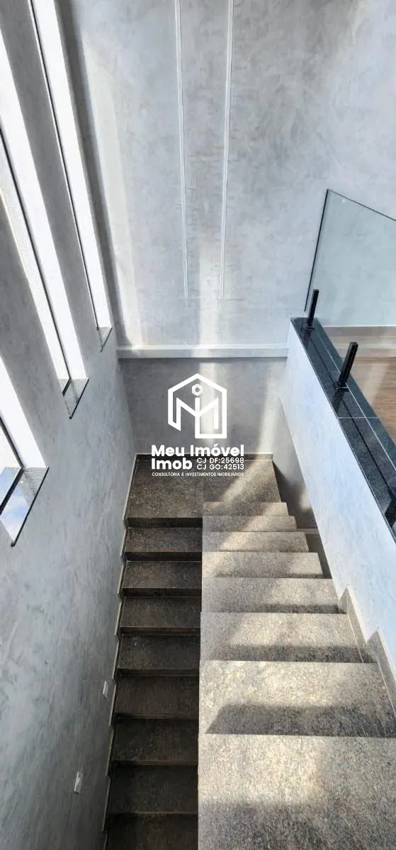 Imagem Casa 3 Quartos 3 Suítes 2 Vagas 250m² Churrasqueira