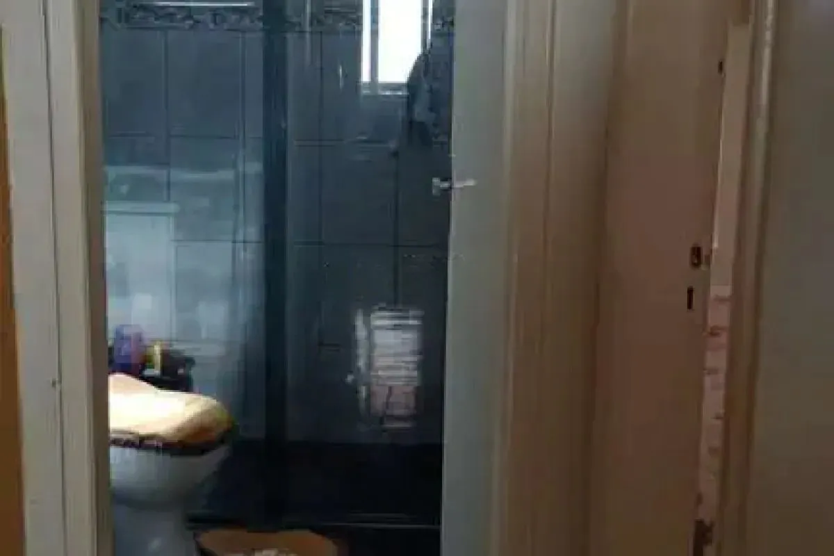 Imagem Apartamento com 2 dormitórios semimobiliado.