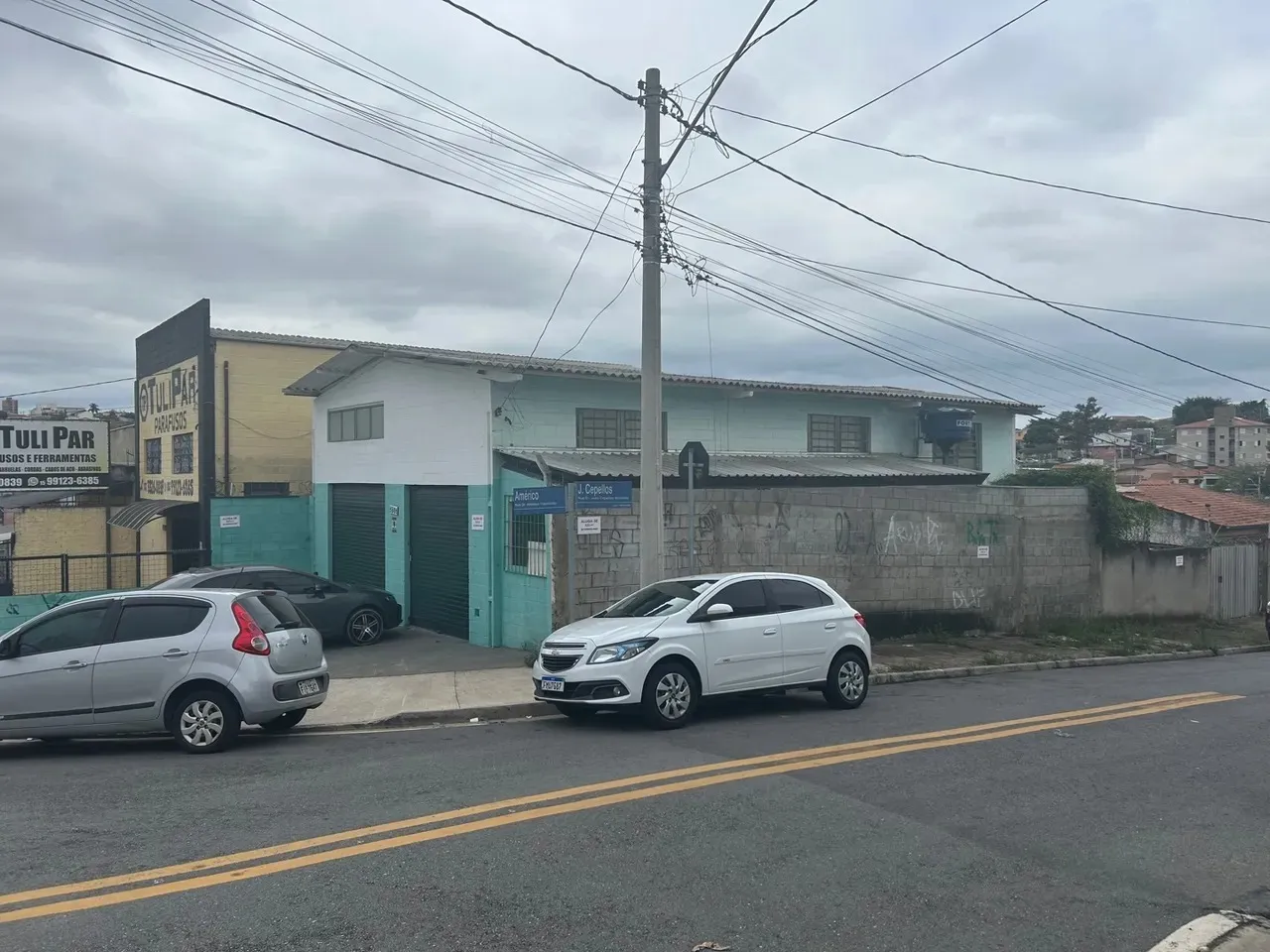 Imagem Aluga-se Galpão Comercial na Avenida Américo Figueiredo, Sorocaba ? 820m² de Área Total
