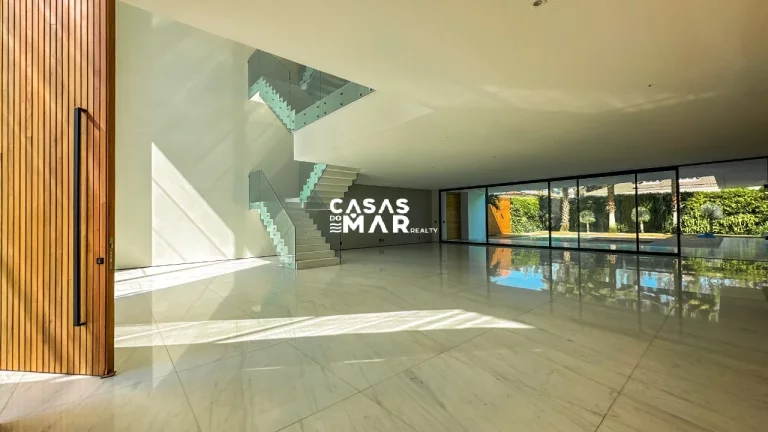 Imagem Casa de luxo em condomínio na Barra da Tijúca, Rio de Janeiro-RJ: 5 quartos, 5 suítes, 9 banheiros, 7 vagas, 1.200m².