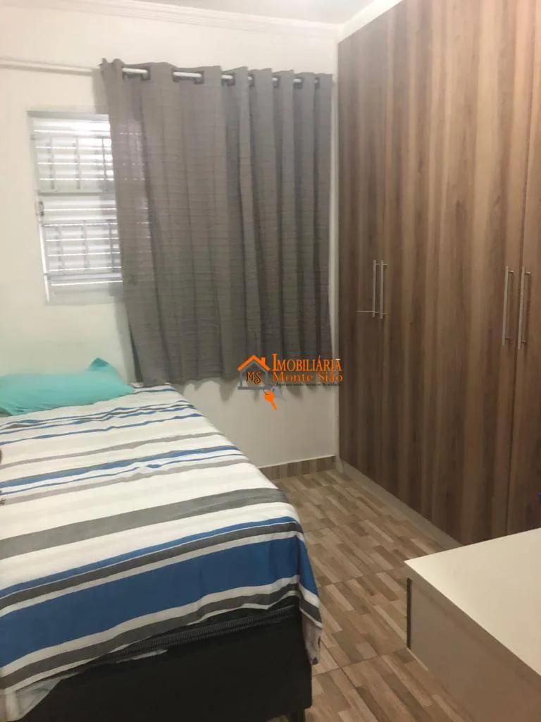 Imagem Sobrado com 3 dormitórios à venda, 300 m² por R$ 820.000,00 - Jardim Giovana - Guarulhos/SP