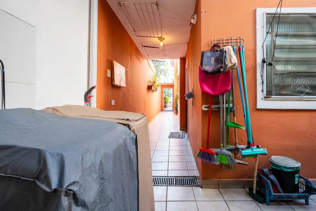 Imagem Casa à venda em São Paulo, Vila Mariana, com 3 quartos, 212m2