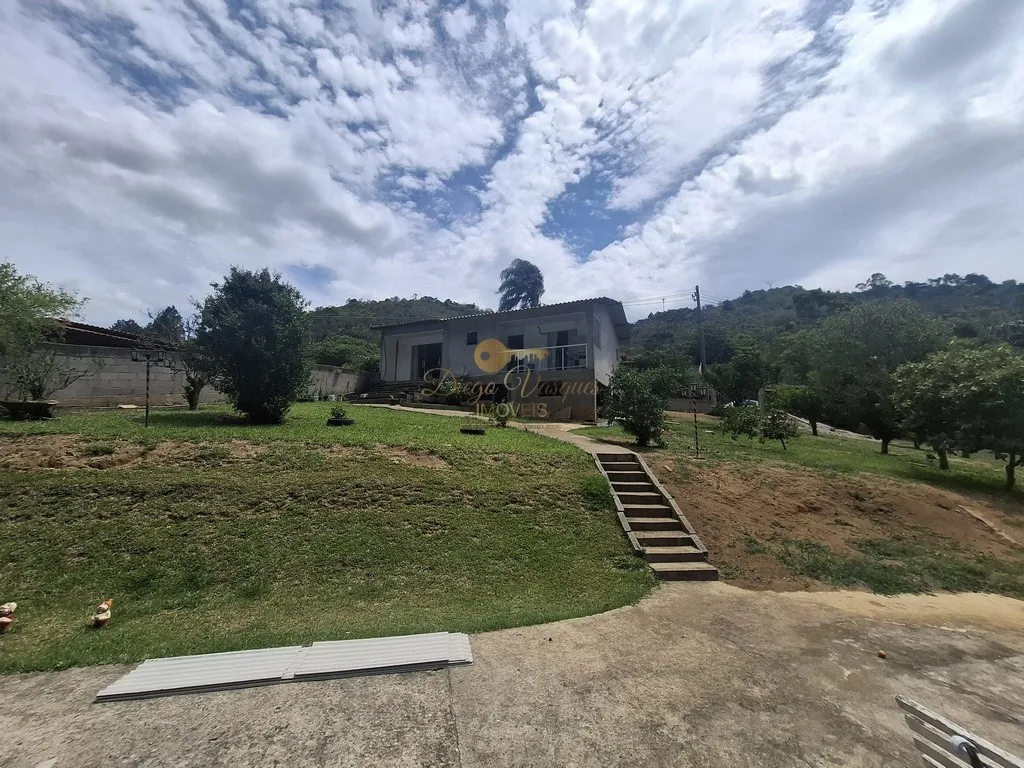 Imagem Casa para Venda em Teresópolis / RJ no bairro Albuquerque