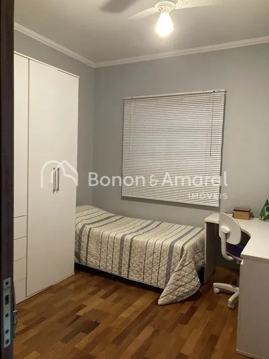 Imagem Casa com 3 Suítes à venda, 275m² - Jardim Chapadão