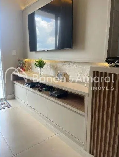 Imagem Apartamento com 3 Quartos sendo 1 suíte, 2 banheiros e 2 vagas à Venda, 75 m²