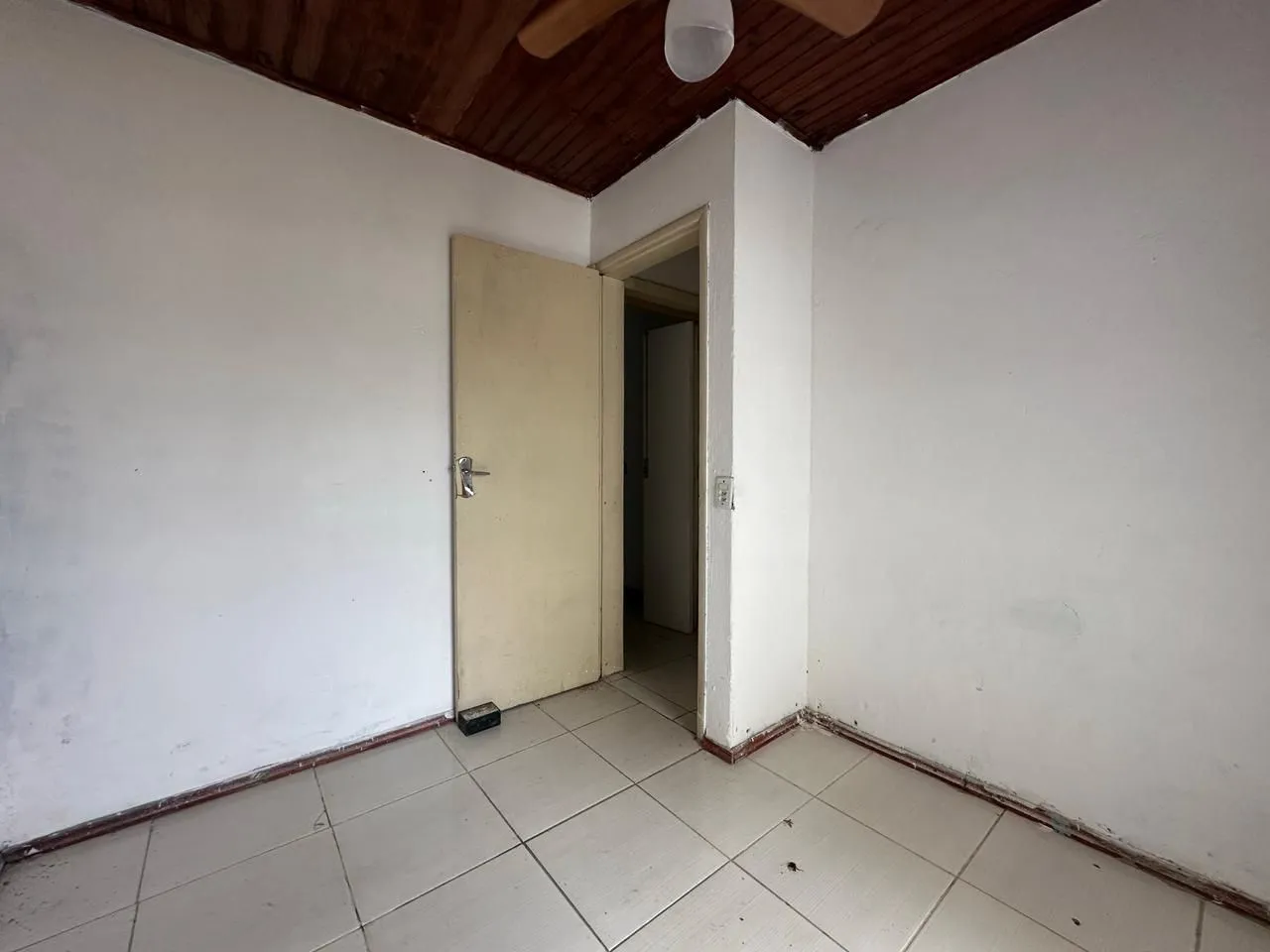 Imagem Casa com 3 dormitórios e edicula para venda e locação no bairro Belém Novo