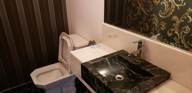 Imagem Vende um espaço e confortável apartamento de 160m² na Vila suzana.