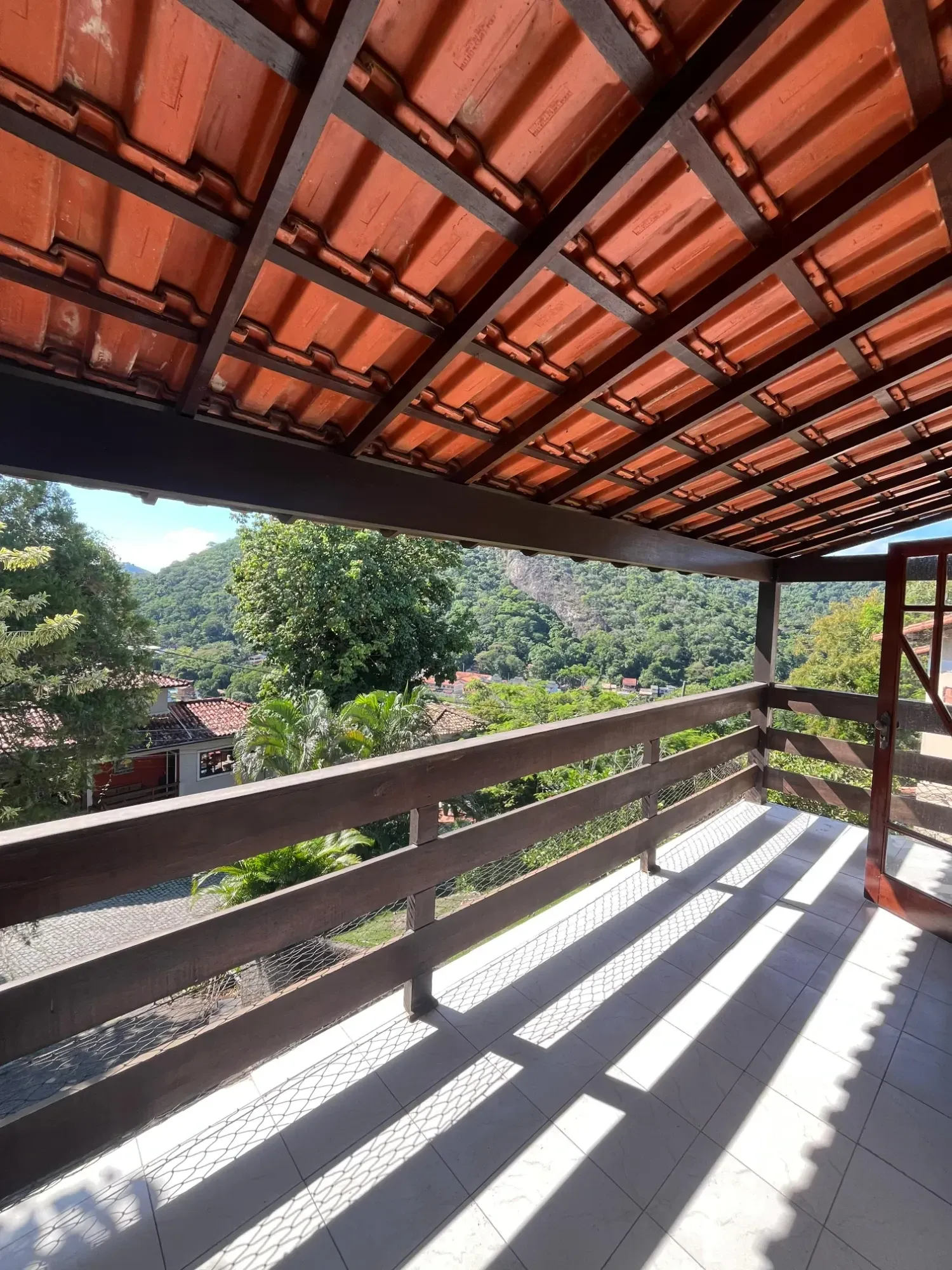 Imagem Casa de Condomínio com 4 Quartos à Venda, 400 m² em Itaipu - Niterói