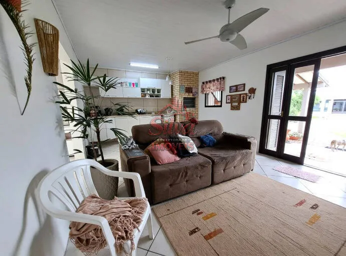 Imagem C594 | Linda casa com 2 suítes em Imbé