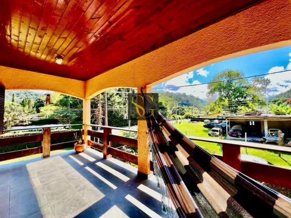 Foto do imóvel Casa para Venda em Teresópolis, Albuquerque, 3 dormitórios, 1 suíte, 2 banheiros, 3 vagas em Estrada da Prata dos Aredes