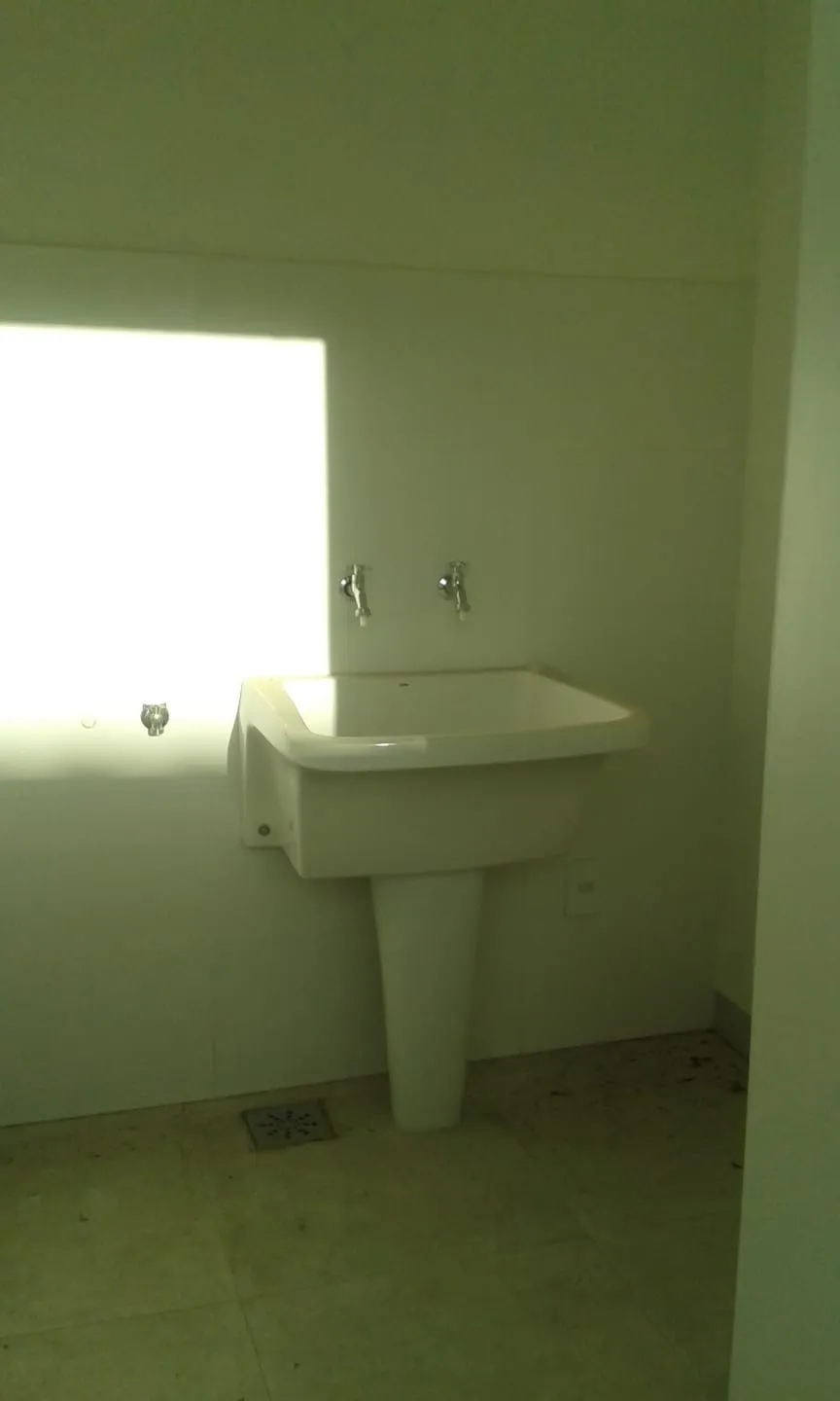Imagem Casa à venda e locação 4 Quartos, 4 Suites, 5 Vagas, 790M², Condomínio Real Ville, Pindamonhangaba - SP | Condomínio Real Ville