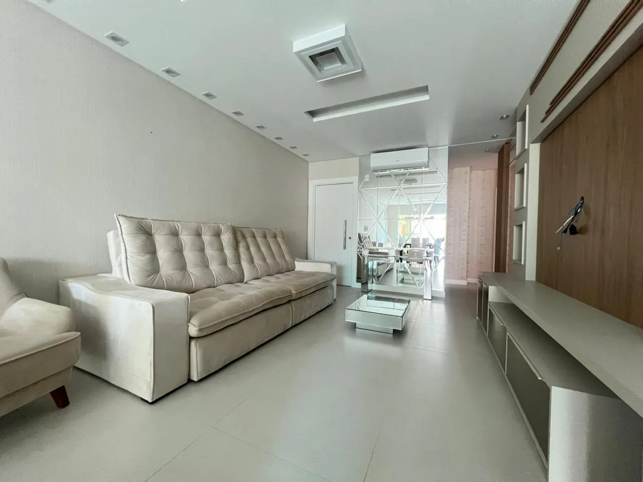 Imagem Apartamento à venda com 141m2 por R$ 2.265.000,00