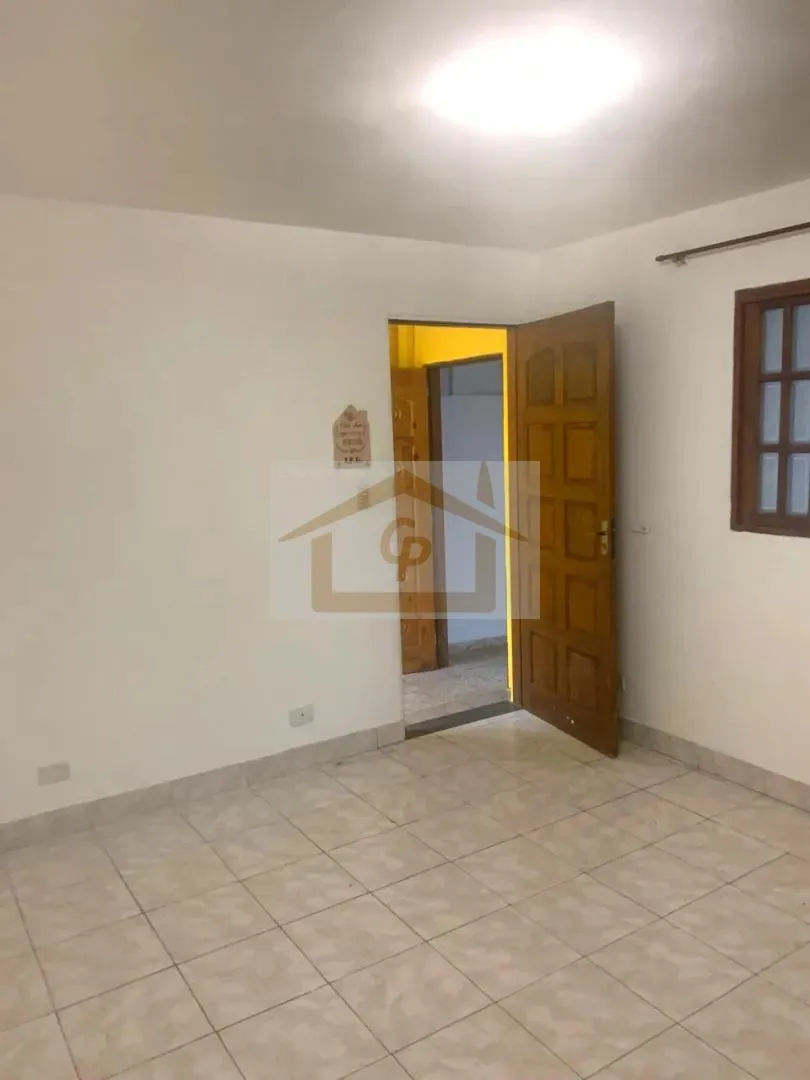 Imagem Casa Térrea com Suíte e Área Gourmet no Jardim Leonor, Centro de Cotia | 165 m² de Terreno