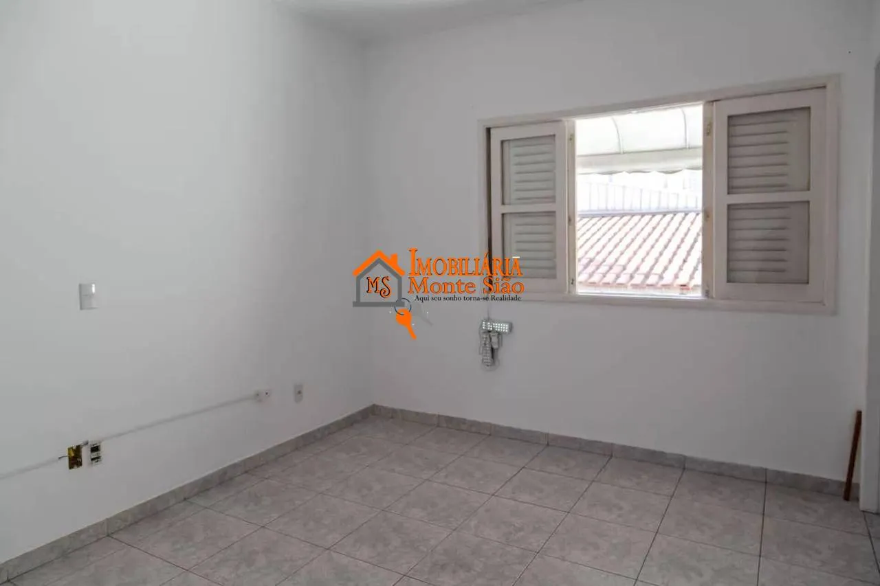 Imagem Casa com 3 dormitórios à venda, 180 m² por R$ 1.200.000,00 - Centro - Guarulhos/SP