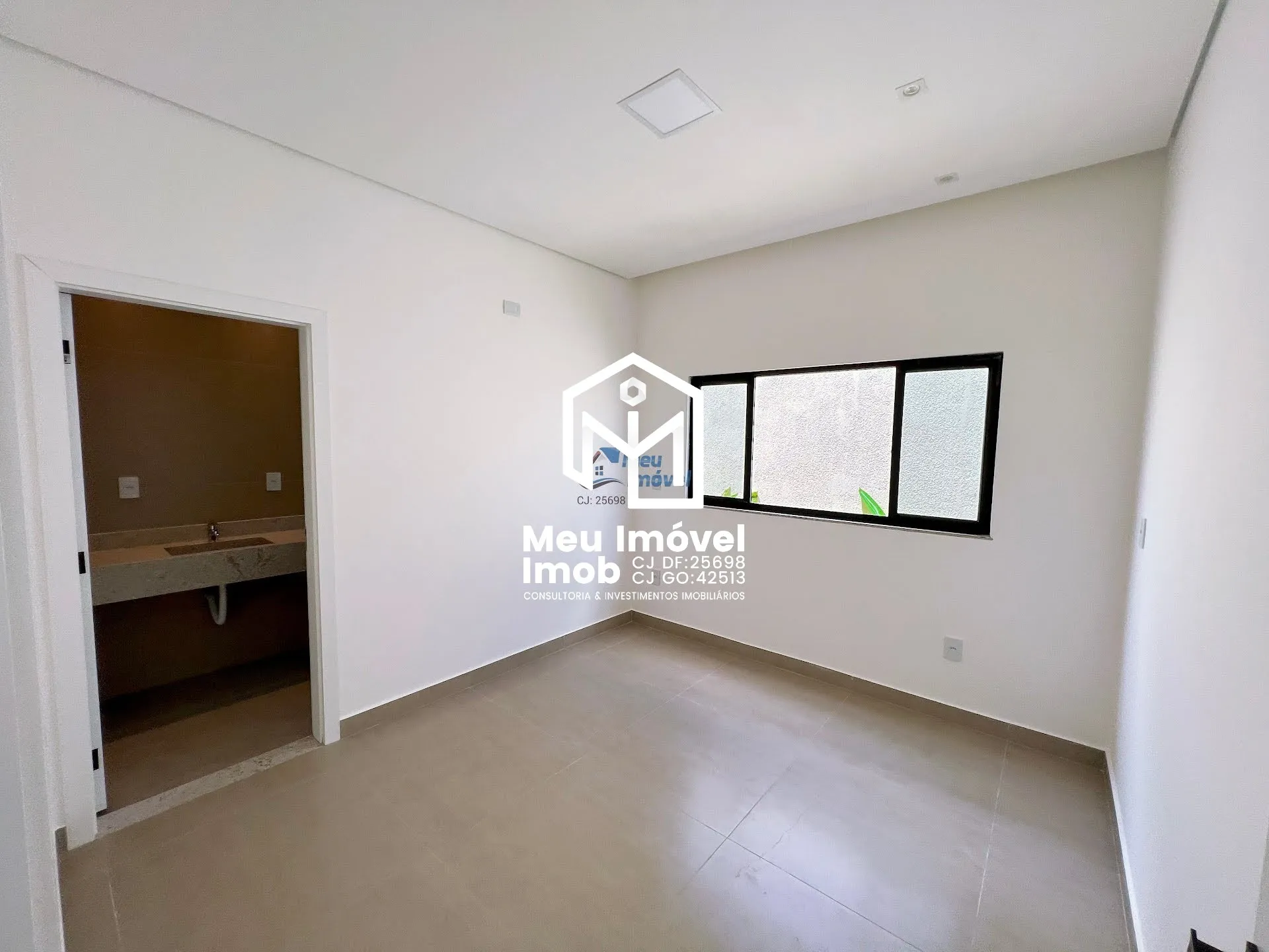 Imagem Aldeia II Casa 4 Quartos 2 Suítes 2 Vagas 192m² Lazer Closet