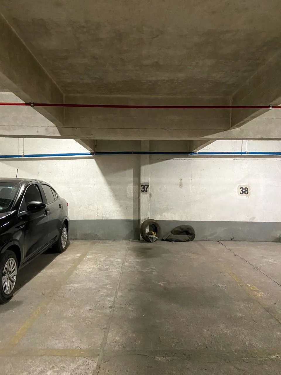 Imagem APARTAMENTO DE FRENTE, 1 DORMITÓRIO COM VAGA DE GARAGEM NA DUQUE