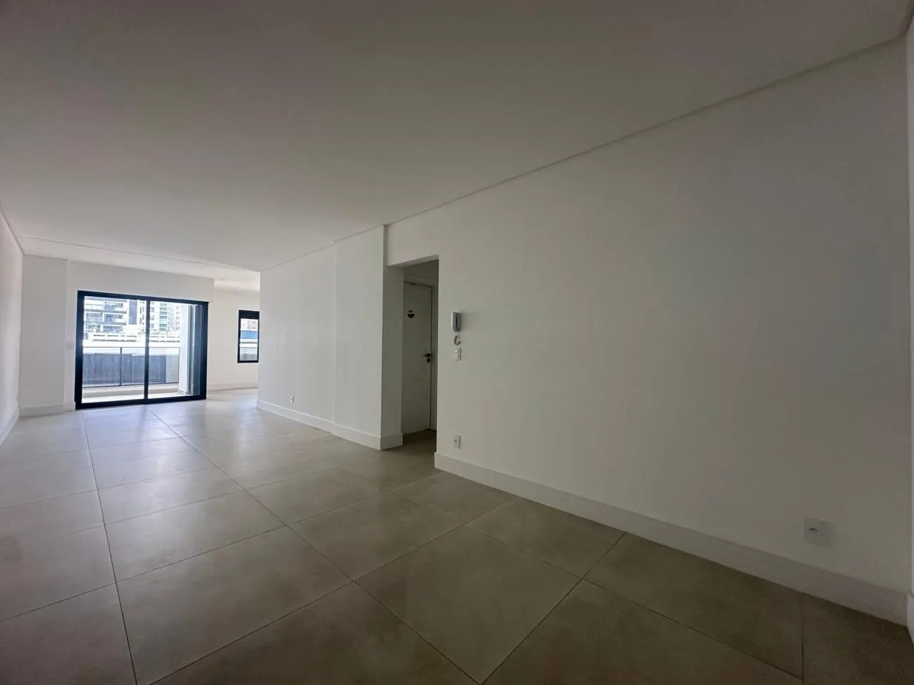 Imagem Apartamento com vista para o mar à venda com 97m2 por R$ 1.500.000,00