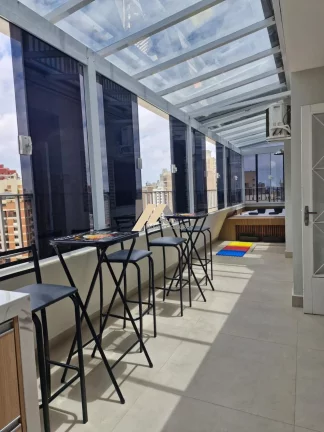 Imagem Cobertura à venda no Cambuí: 5 quartos, 3 suítes, 4 banheiros, 2 vagas de garagem, 175,51 m² de área em Campinas-SP