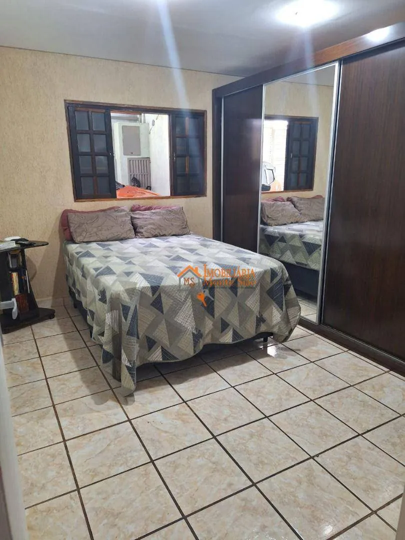 Imagem Casa com 3 dormitórios à venda, 118 m² por R$ 650.000,00 - Cidade Maia - Guarulhos/SP