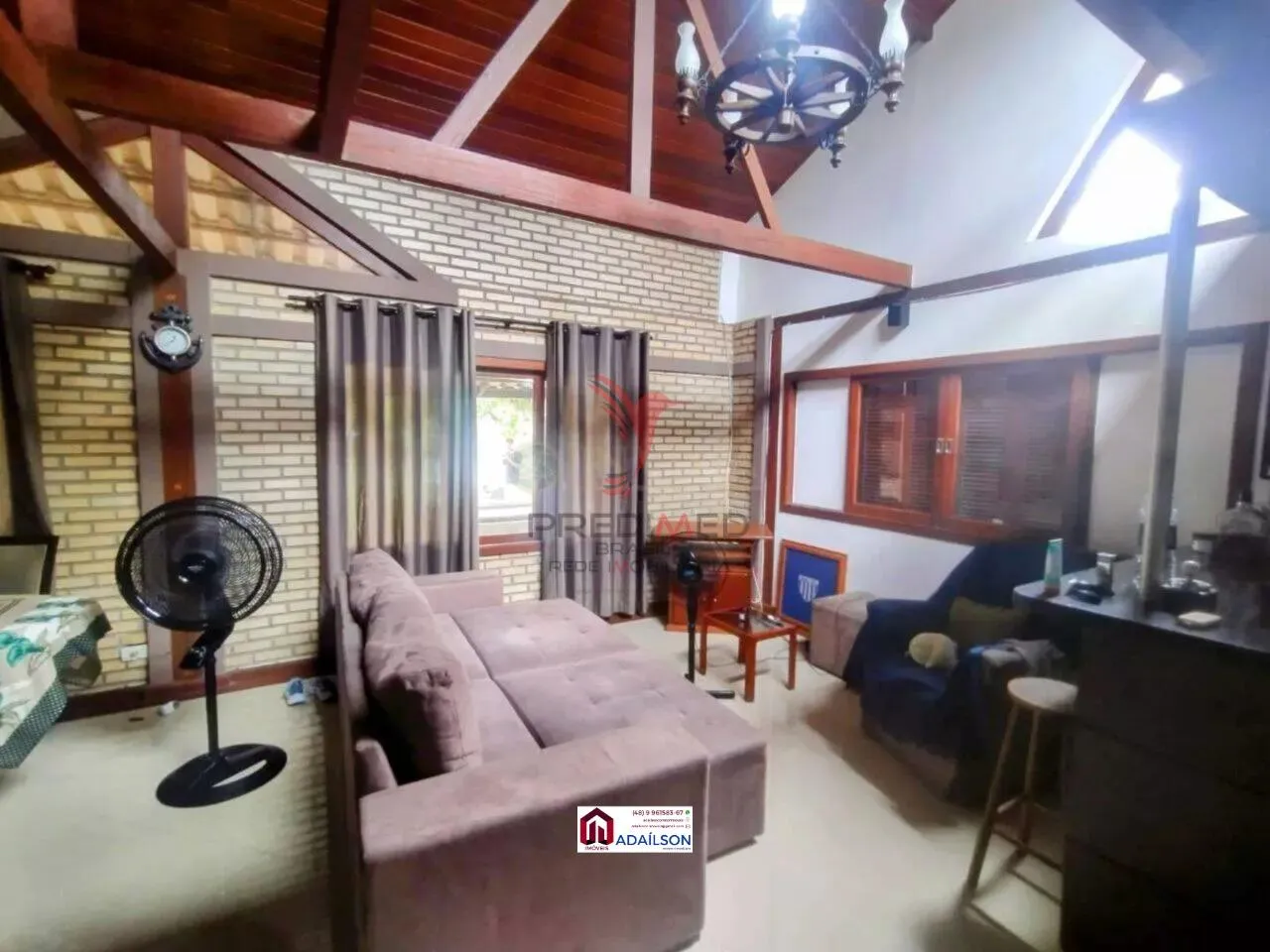Imagem Casa com edícula em Florianópolis SC, À venda no Canal da Barra da Lagoa!