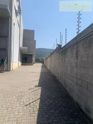 Imagem Galpões para venda em Aracariguama no bairro Distrito Industrial