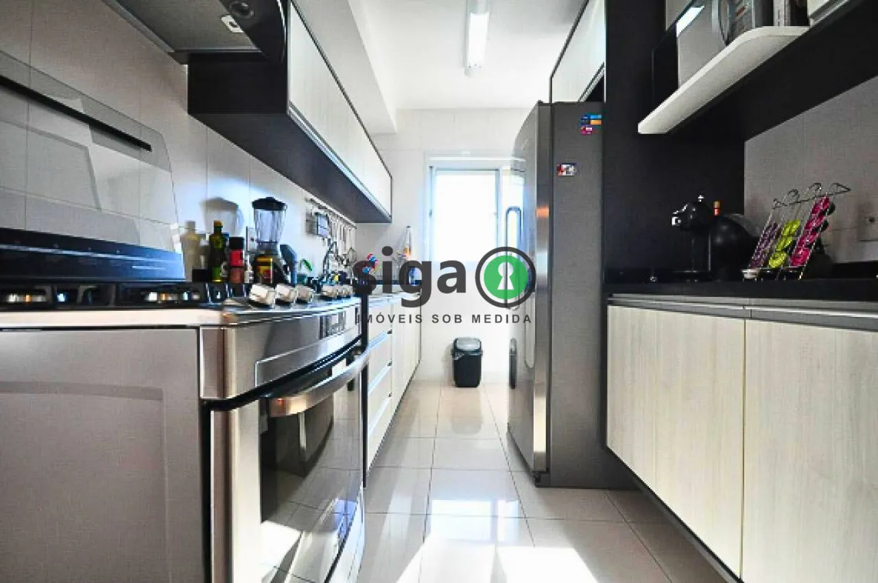 Imagem Apartamento à venda com 3 quartos, 168m2, e 3 vagas na Vila Andrade