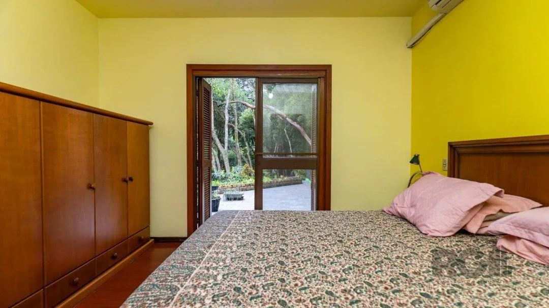 Imagem Casa em Cascata