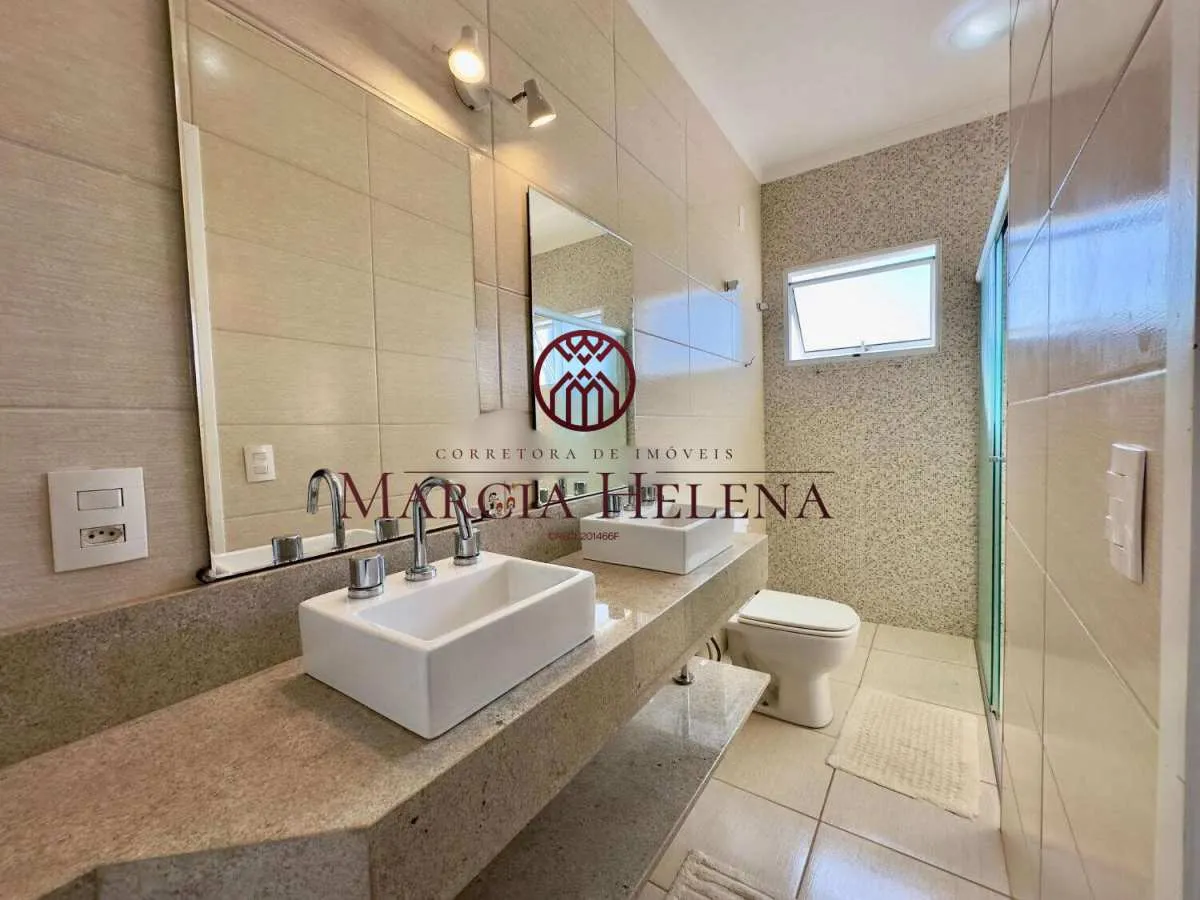 Imagem Casa de condomínio à venda, no Villagio Di Napoli em Valinhos, Loteamento Residencial Santa Gertrudes, com 3 quartos, 237m2