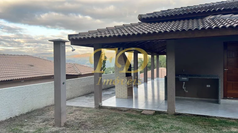 Imagem Casa em Condomínio Fechado em Atibaia