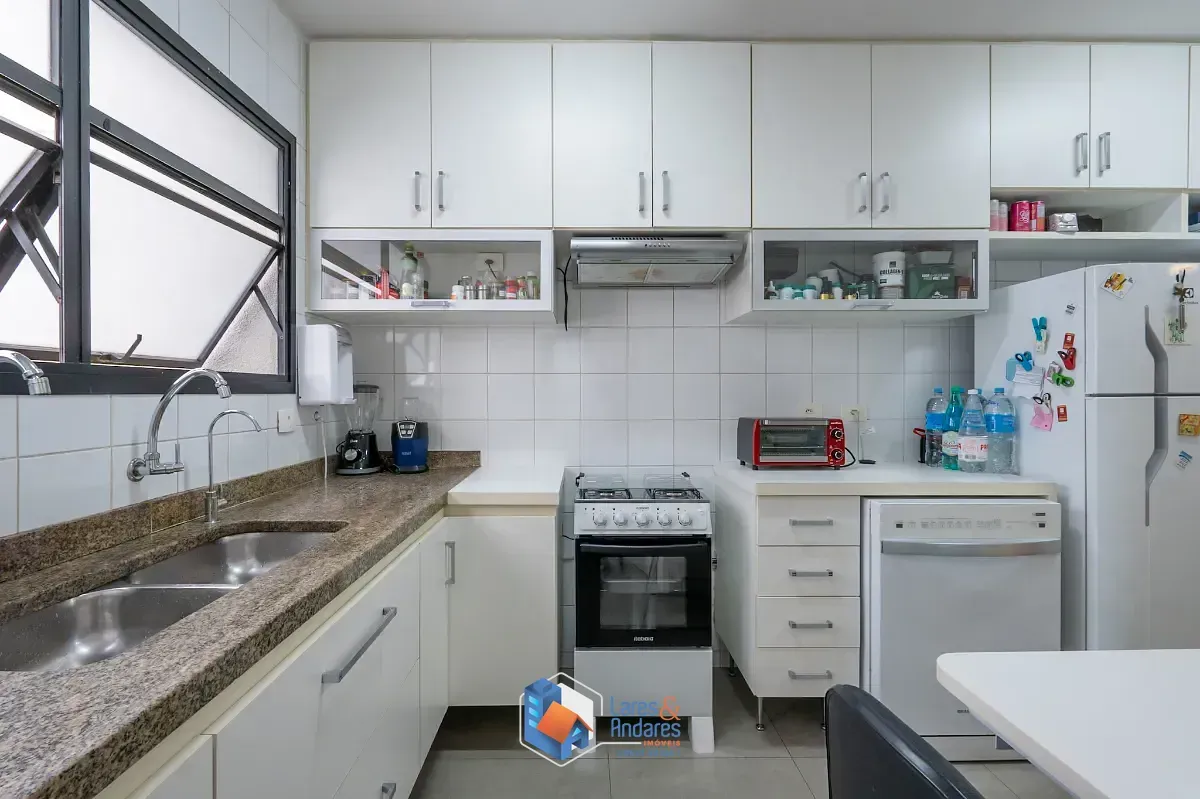 Imagem Apartamento para venda em Vila Olímpia com 4 quartos, sendo 1 suíte, 146m²