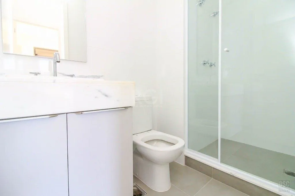 Imagem Semi mobiliado 2 quartos (1 suíte) e 1 vaga. Infra completa e ótima localização