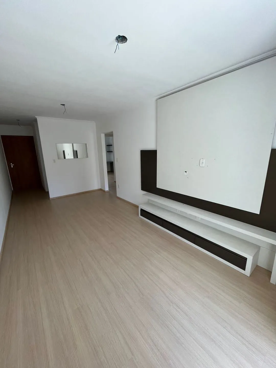 Imagem Apartamento à venda em Caxias do Sul, Vinhedos, com 2 quartos, 66.2m2