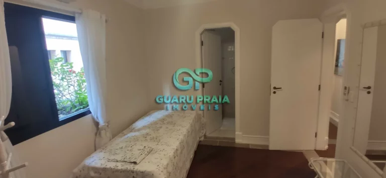 Imagem Apartamento amplo próximo a praia, na Enseada.