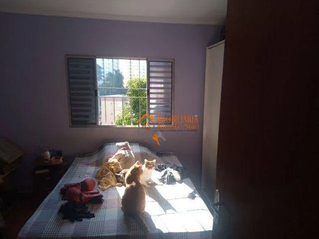 Imagem Sobrado com 5 dormitórios à venda por R$ 424.000,00 - Vila Rio de Janeiro - Guarulhos/SP