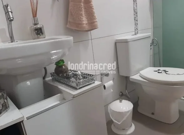 Imagem Sobrado Casa à venda, Jardim San Fernando/ Izidro/ Vale Verde com 03 quartos sendo 01 suite. Londrina, PR - Região Leste