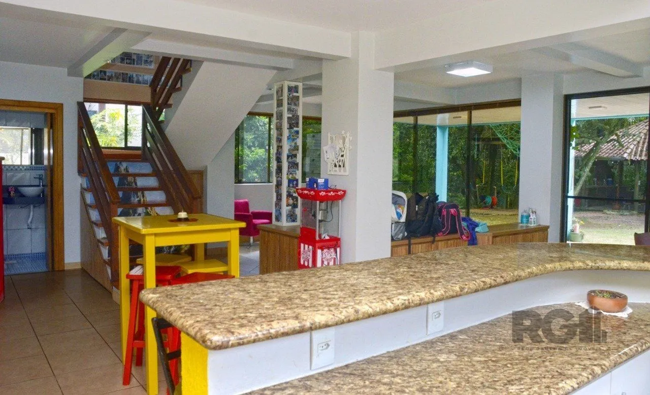 Imagem Casa de Condomínio em Elsa