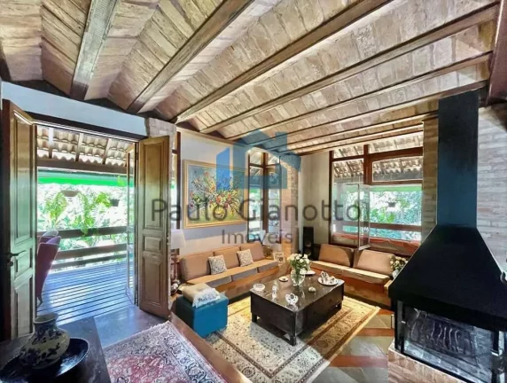 Imagem Casa á venda no Condomínio Fazendinha Granja Viana