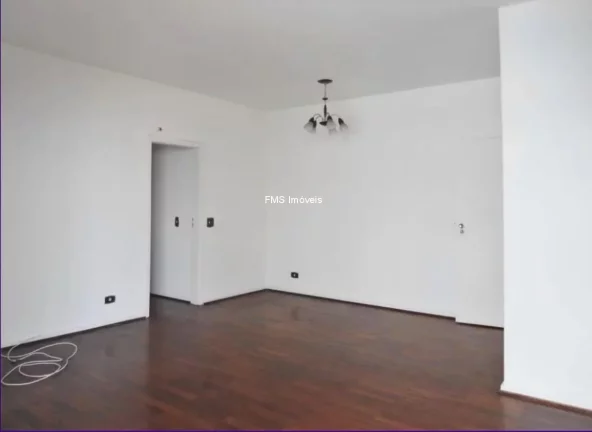 Imagem Apartamento à venda no Paraíso, São Paulo-SP: 3 quartos, 1 suíte, 1 sala, 3 banheiros, 2 vagas de garagem, 115m² de área. Venha conferir!