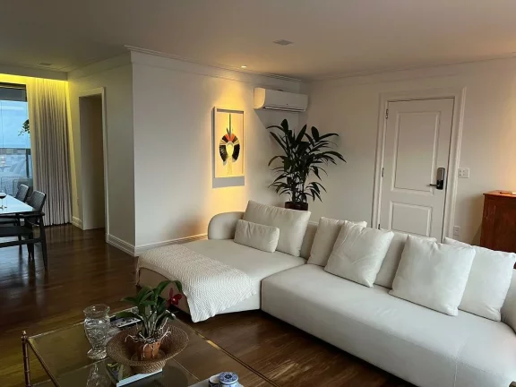 Imagem Apartamento com 2 dormitórios à venda sendo 2 suítes, 159.94 m² por - R$ 6.000.000,00 - Centro - Bal. Camboriú/SC